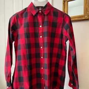 Women’s Plaid shirt